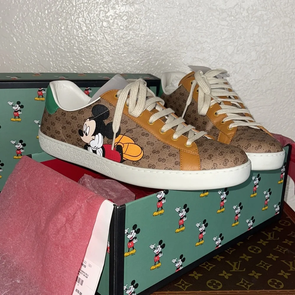 Authentic Gucci x Disney ace Mickey Mouse sneakers in a 10G supreme canvas GG - Picture 2 of 16